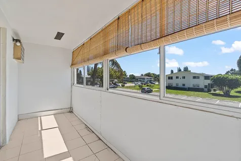 231 Dorchester West Palm Beach FL 33417