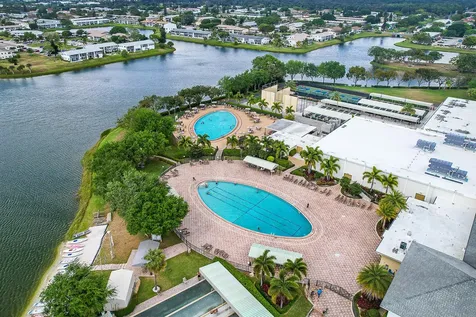 231 Dorchester West Palm Beach FL 33417