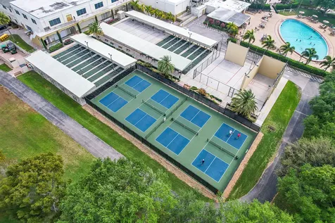 231 Dorchester West Palm Beach FL 33417