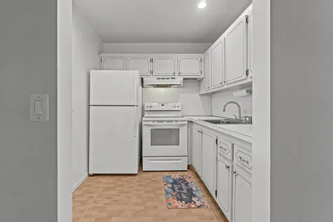 231 Dorchester West Palm Beach FL 33417