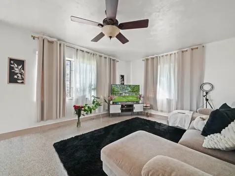 657 Avenue C Winter Haven FL 33880