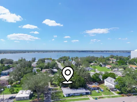 657 Avenue C Winter Haven FL 33880
