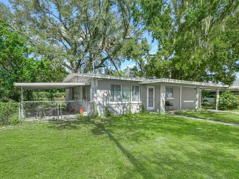 657 Avenue C Winter Haven FL 33880