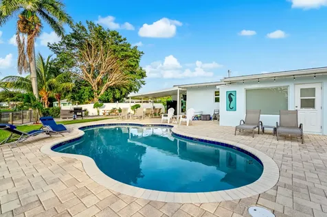 6620 Lake Clarke Drive Lake Clarke Shores FL 33406