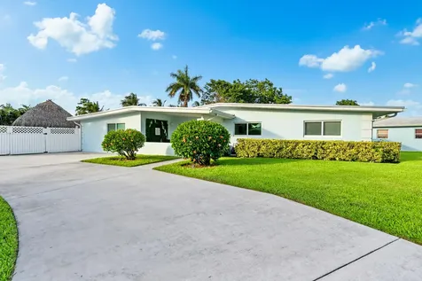 6620 Lake Clarke Drive Lake Clarke Shores FL 33406