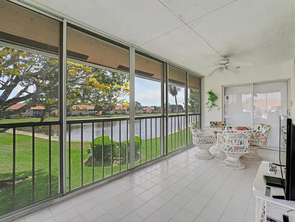 9805 Shadybrook 201 Drive Boynton Beach FL 33437