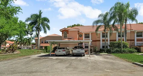 9805 Shadybrook 201 Drive Boynton Beach FL 33437