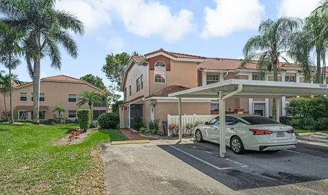 9805 Shadybrook 201 Drive Boynton Beach FL 33437
