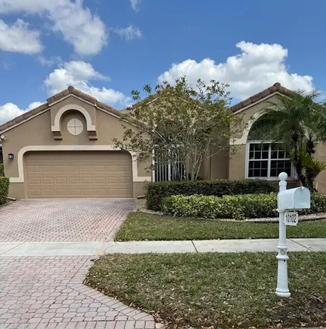 10102 Diamond Lake Road Boynton Beach FL 33437