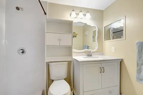 39 Waltham B West Palm Beach FL 33417