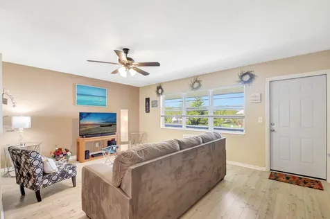 39 Waltham B West Palm Beach FL 33417