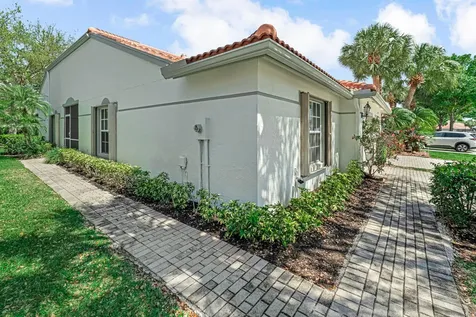 8500 Logia Circle Boynton Beach FL 33472