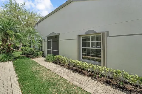 8500 Logia Circle Boynton Beach FL 33472