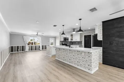 2300 Sw 21st Way Boynton Beach FL 33426