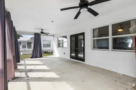 2300 Sw 21st Way Boynton Beach FL 33426