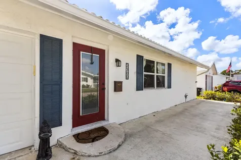 2300 Sw 21st Way Boynton Beach FL 33426