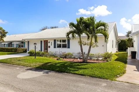 2300 Sw 21st Way Boynton Beach FL 33426