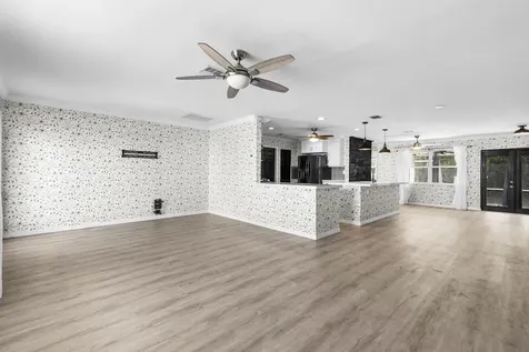 2300 Sw 21st Way Boynton Beach FL 33426