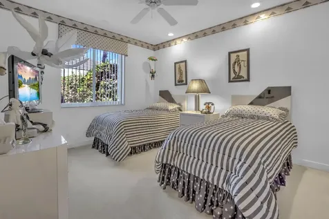 3510 Nw Clubside Circle Boca Raton FL 33496