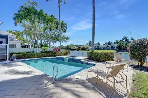 3510 Nw Clubside Circle Boca Raton FL 33496