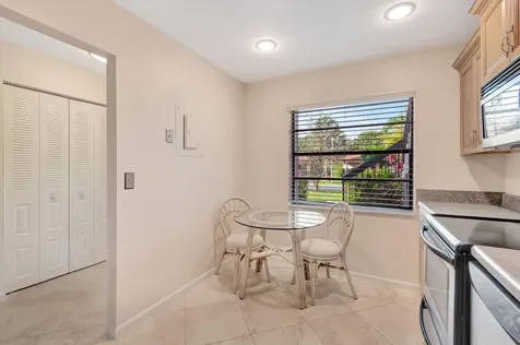 9299 Vista Del Lago Boca Raton FL 33428