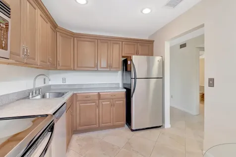9299 Vista Del Lago Boca Raton FL 33428
