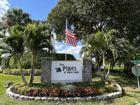 9299 Vista Del Lago Boca Raton FL 33428