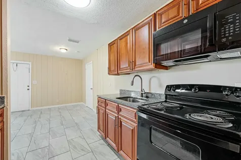 816 Ne 22nd Street Belle Glade FL 33430