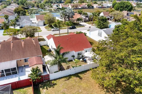 8319 Dynasty Drive Boca Raton FL 33433