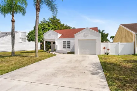 8319 Dynasty Drive Boca Raton FL 33433
