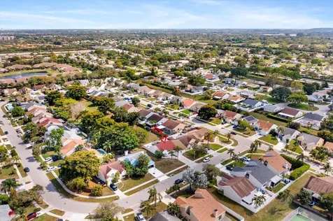 8319 Dynasty Drive Boca Raton FL 33433