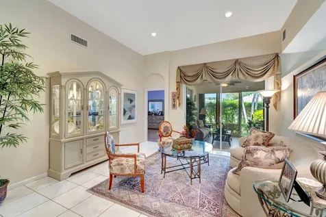 5845 Seashell Terrace Boynton Beach FL 33437