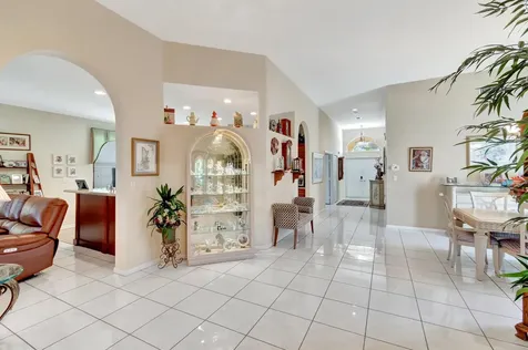 5845 Seashell Terrace Boynton Beach FL 33437