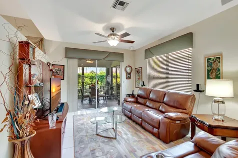 5845 Seashell Terrace Boynton Beach FL 33437