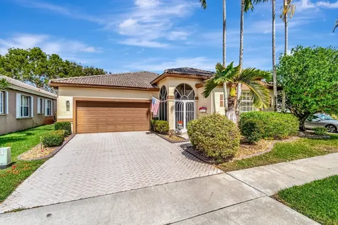 5845 Seashell Terrace Boynton Beach FL 33437