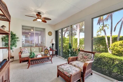 5845 Seashell Terrace Boynton Beach FL 33437