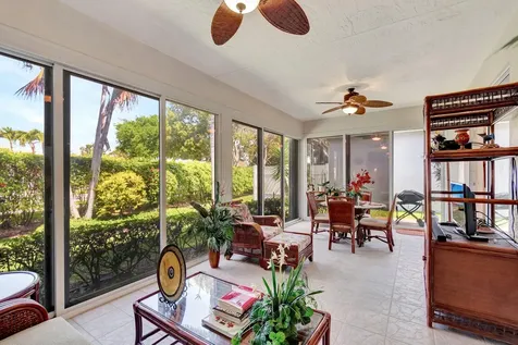 5845 Seashell Terrace Boynton Beach FL 33437