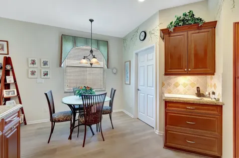 5845 Seashell Terrace Boynton Beach FL 33437