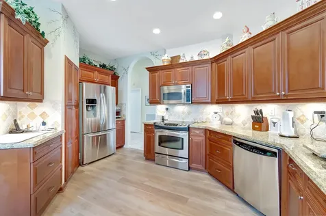 5845 Seashell Terrace Boynton Beach FL 33437