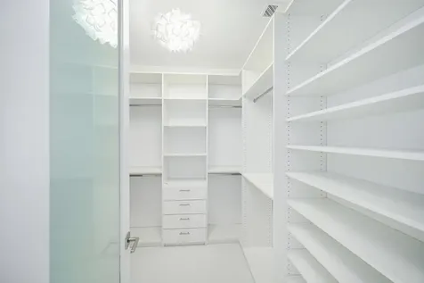 5147 Nw 24th Way Boca Raton FL 33496