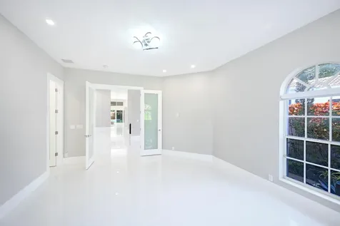 5147 Nw 24th Way Boca Raton FL 33496