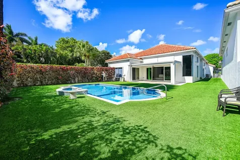 5147 Nw 24th Way Boca Raton FL 33496