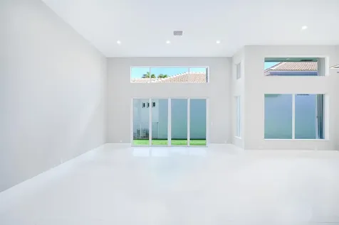 5147 Nw 24th Way Boca Raton FL 33496