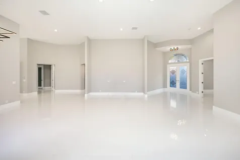 5147 Nw 24th Way Boca Raton FL 33496