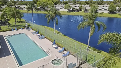 1104 Summit Trail Circle West Palm Beach FL 33415