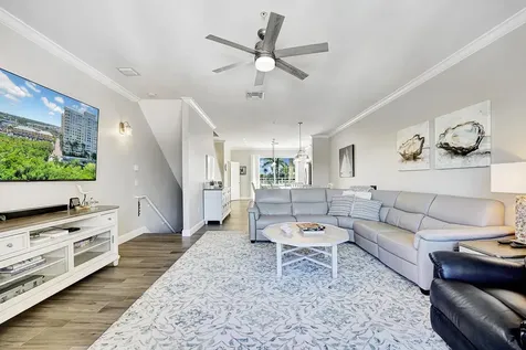 643 Casa Loma Boulevard Boynton Beach FL 33435