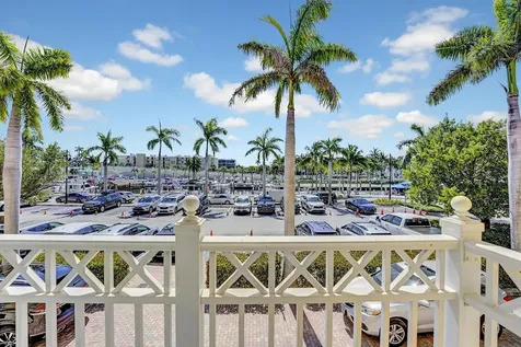 643 Casa Loma Boulevard Boynton Beach FL 33435