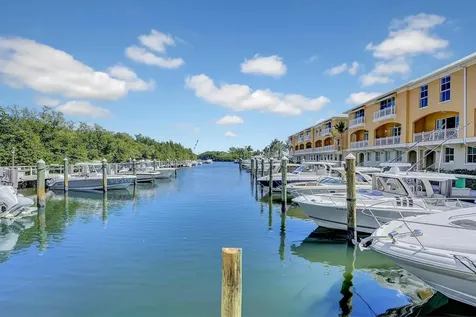 643 Casa Loma Boulevard Boynton Beach FL 33435