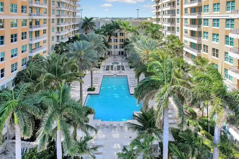 643 Casa Loma Boulevard Boynton Beach FL 33435