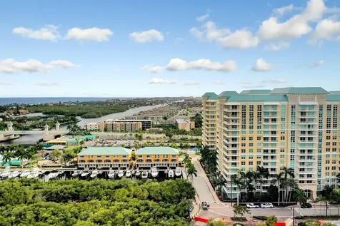 643 Casa Loma Boulevard Boynton Beach FL 33435
